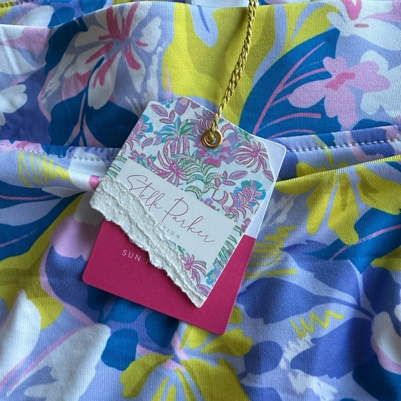 Size LP Stella Parker UV50 beach/sport skirt with shorts underneath - Picture 3 of 6